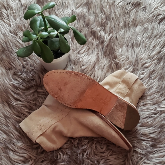 Joie Pinyon Suede Slouch Booties - Picture 4 of 6